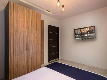 Apartment with Balcony3