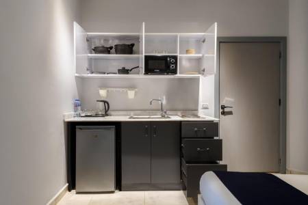 Travelholic Residence Golden Gates28
