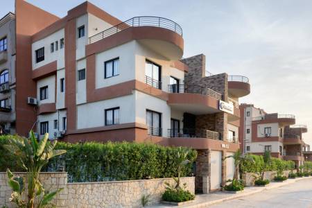 Travelholic Residence Golden Gates29