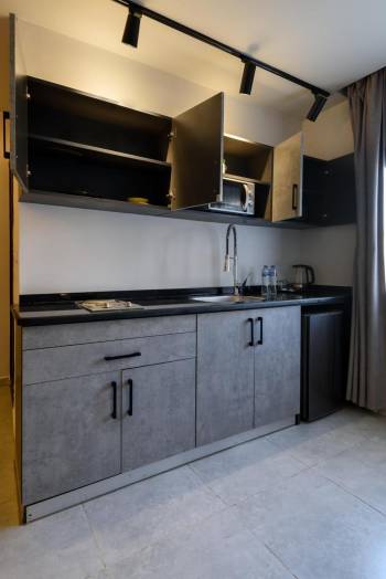One-Bedroom Apartment6