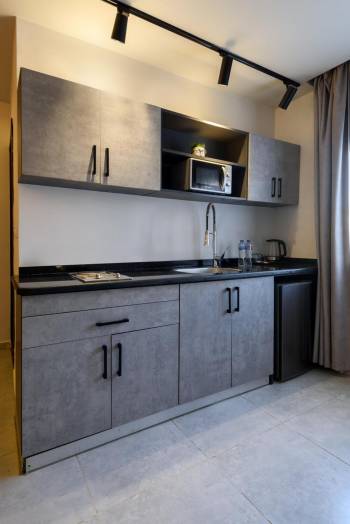 One-Bedroom Apartment7