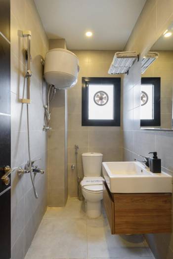One-Bedroom Apartment8